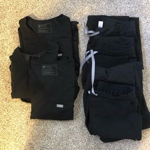 Figs scrubs